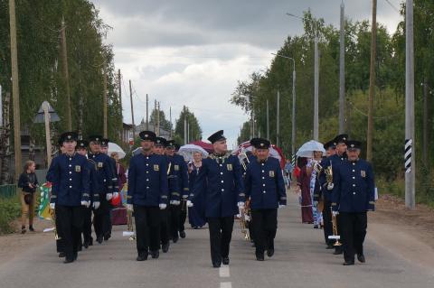 Оркестр на шествии